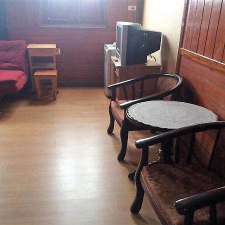 Beau And Blonde House Kamala Hotel ภายนอก รูปภาพ